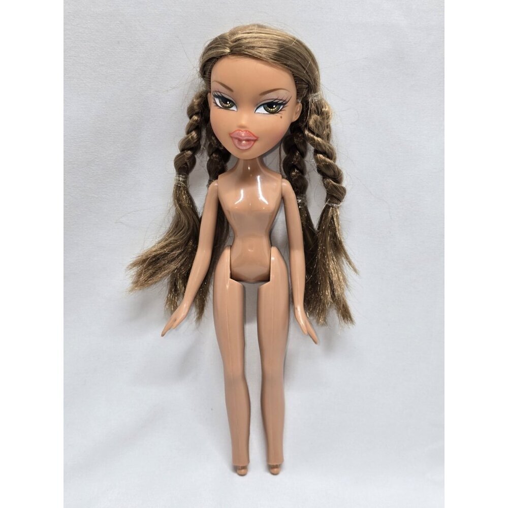 Bratz Doll Hot Summer Dayz Yasmin Doll- Nude- MGA ENTERTAINMENT- READ
